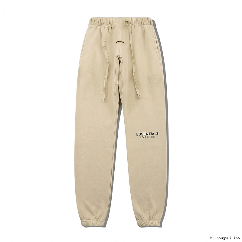 ESSENTIALS minimalist khaki pants