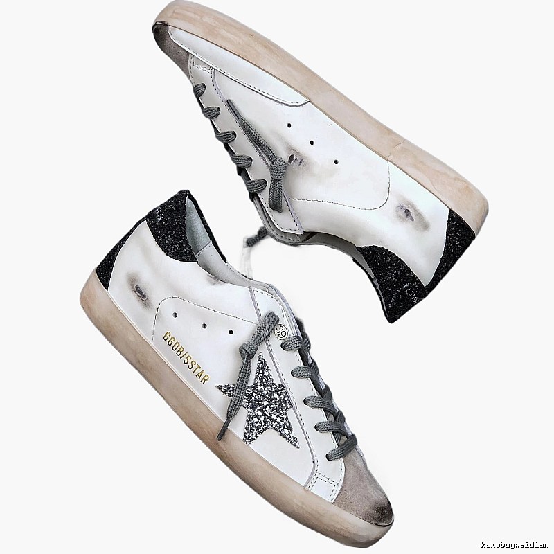 Golden Goose Dirty Star Black and White Style