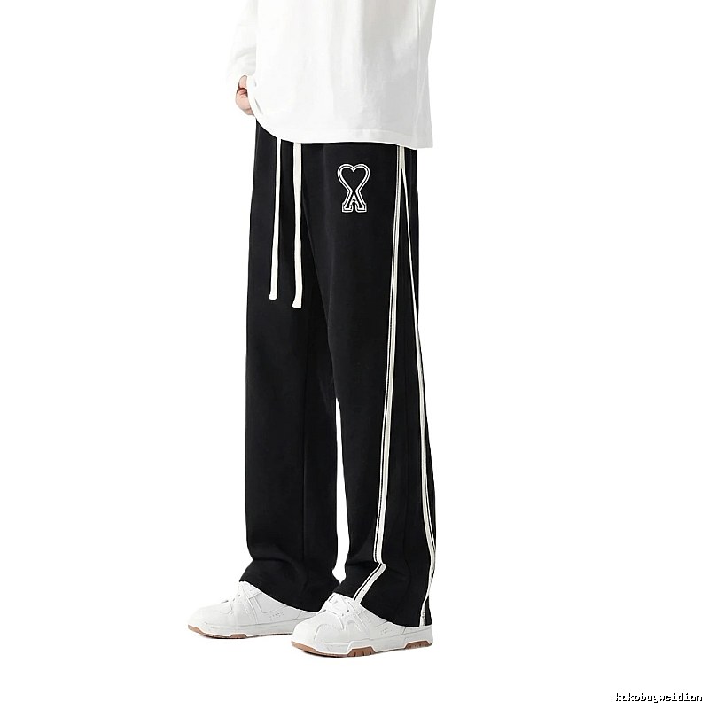 AMI fleece-lined warm black sweatpants