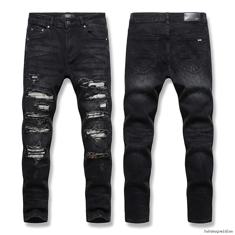 AMI Trendy Ripped Jeans with a Cool Style