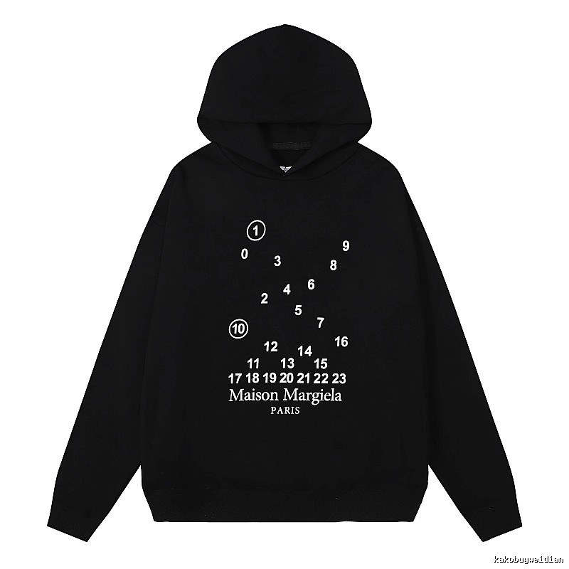 Balenciaga Relaxed Logo hoodie Black Pullover Small with Designer-Inspired Detail
