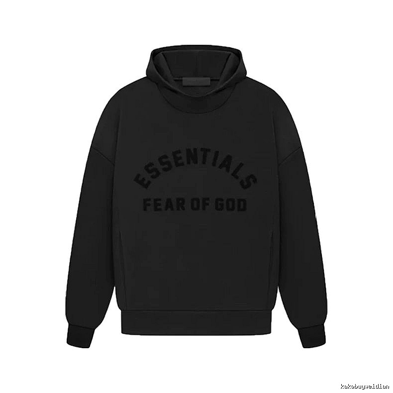 Black Winter Fleece Hoodie for Casual Layers