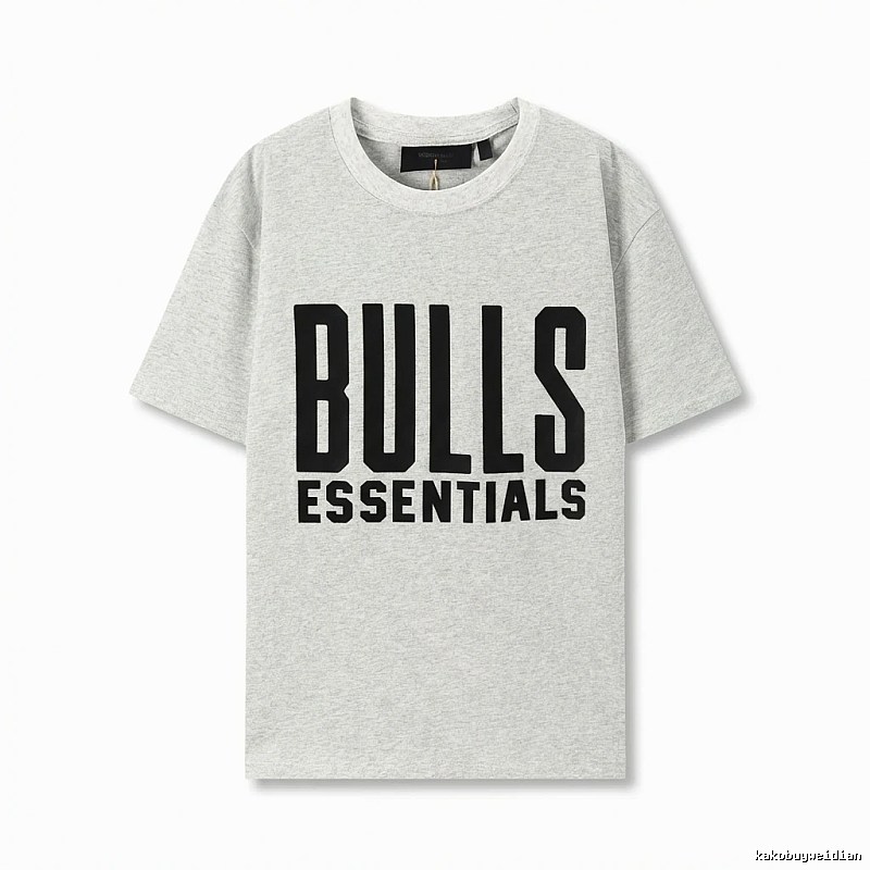 ESSENTIALS Bulls Style Grey T-shirt