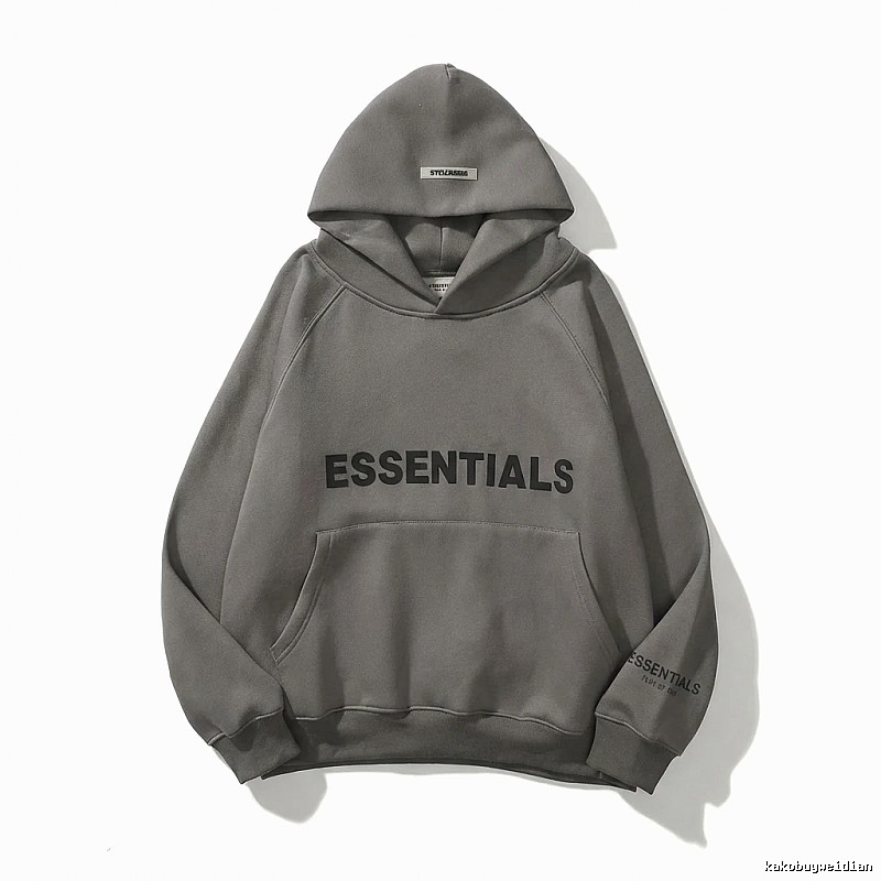 ESSENTIALS minimalist style grey sweatshirt