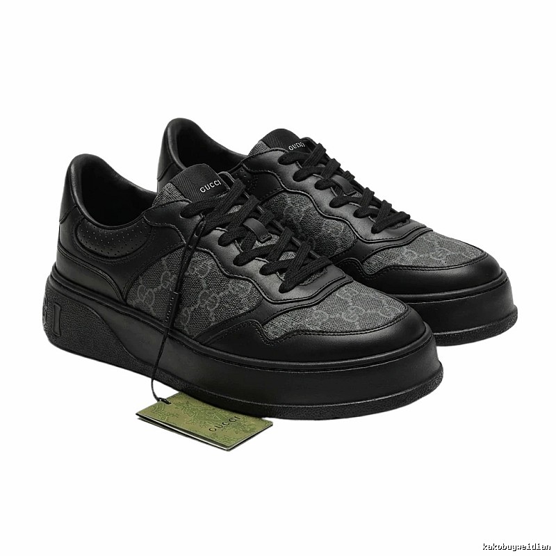 Gucci retro-style black skate shoes