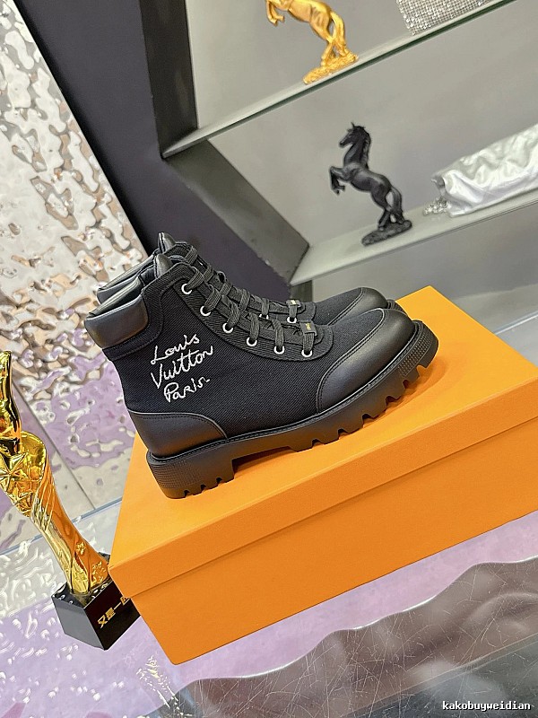 Louis Vuitton Black Combat Boot with Black Lace-up Boot for Daily Rotation