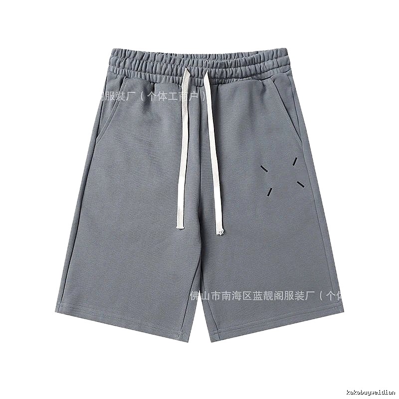 Maison Margiela minimalist style grey shorts
