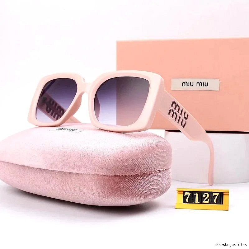 Miu Miu Premium Style Oversized sunglasses Black Oval Sunglasses for Resort Outfits
