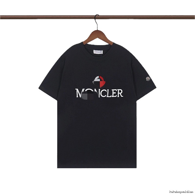 Moncler Printed Casual Black Short-sleeve T-shirt