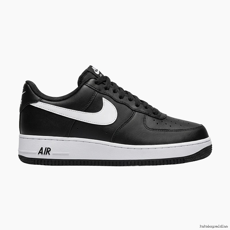 Nike Air Force 1 black and white trendy sneakers