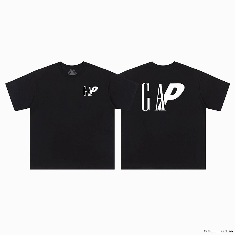 Palace x GAP Street Style Black T-Shirt