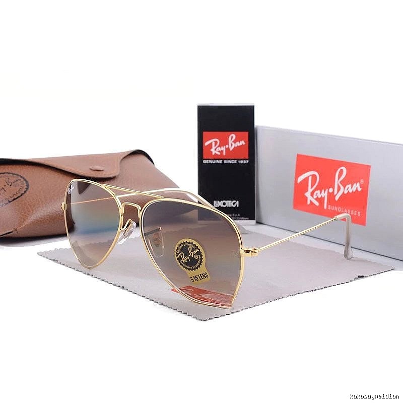 Ray-Ban Relaxed Aviator sunglasses Gold Tone Sunglasses with Designer-Inspired Detail