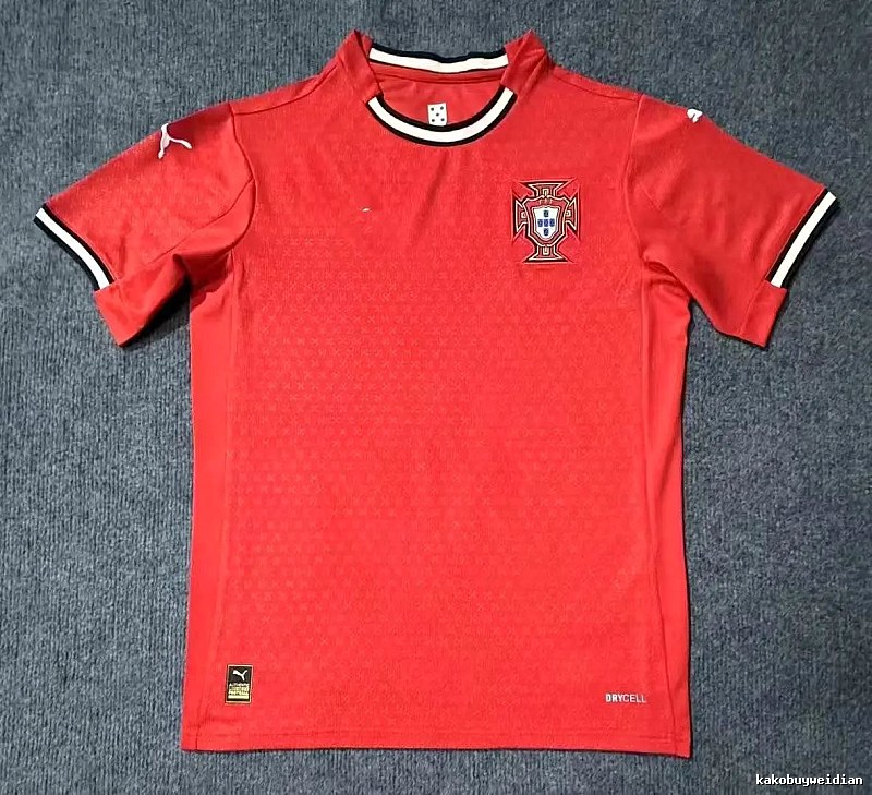 Real Madrid Casual Home soccer jersey White Football Gold for Streetwear Looks