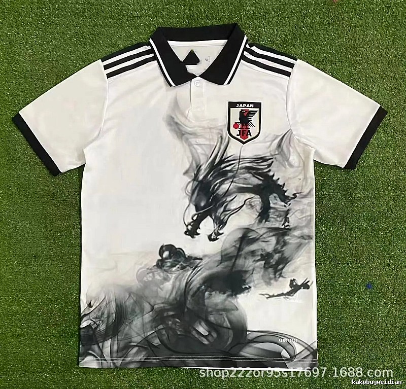 Real Madrid Training-Kit Look White Dragon Soccer Jersey Minimal Look