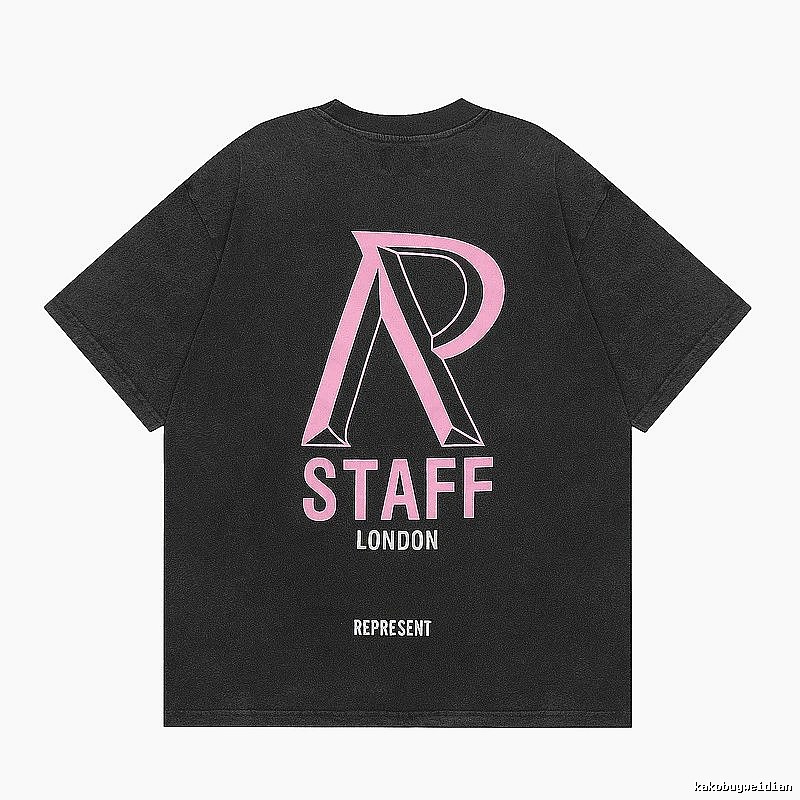 Represent Black Style 832 Owners Club T-Shirt Logo Detail