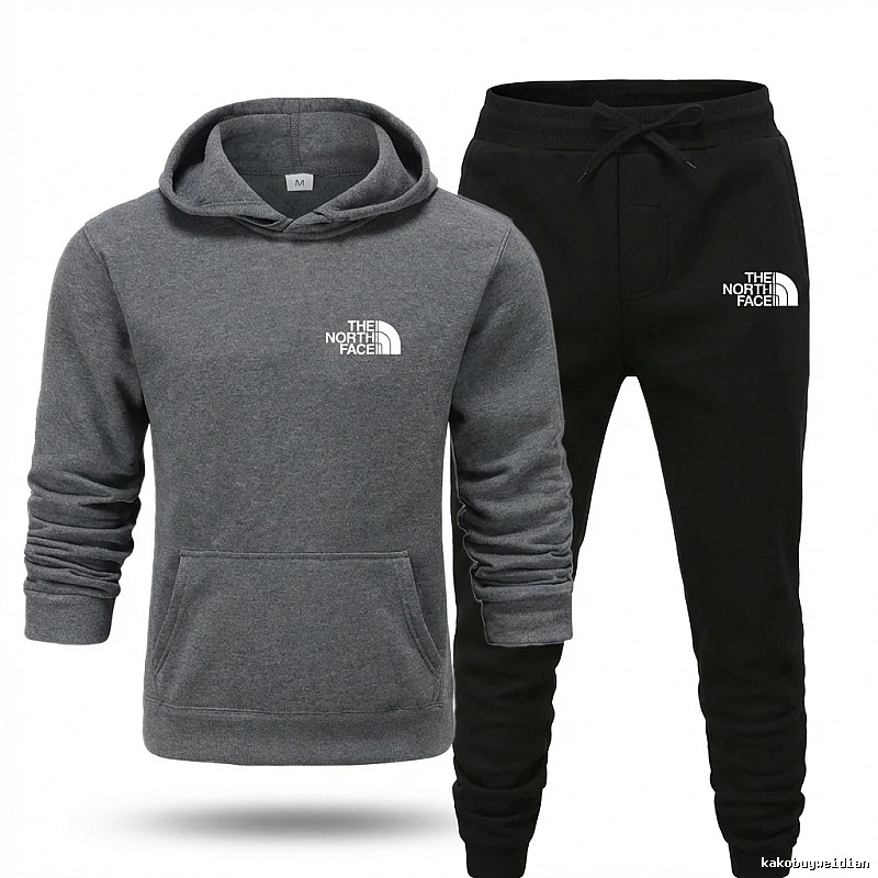 The North Face Simple Gray and Black Sportswear Set