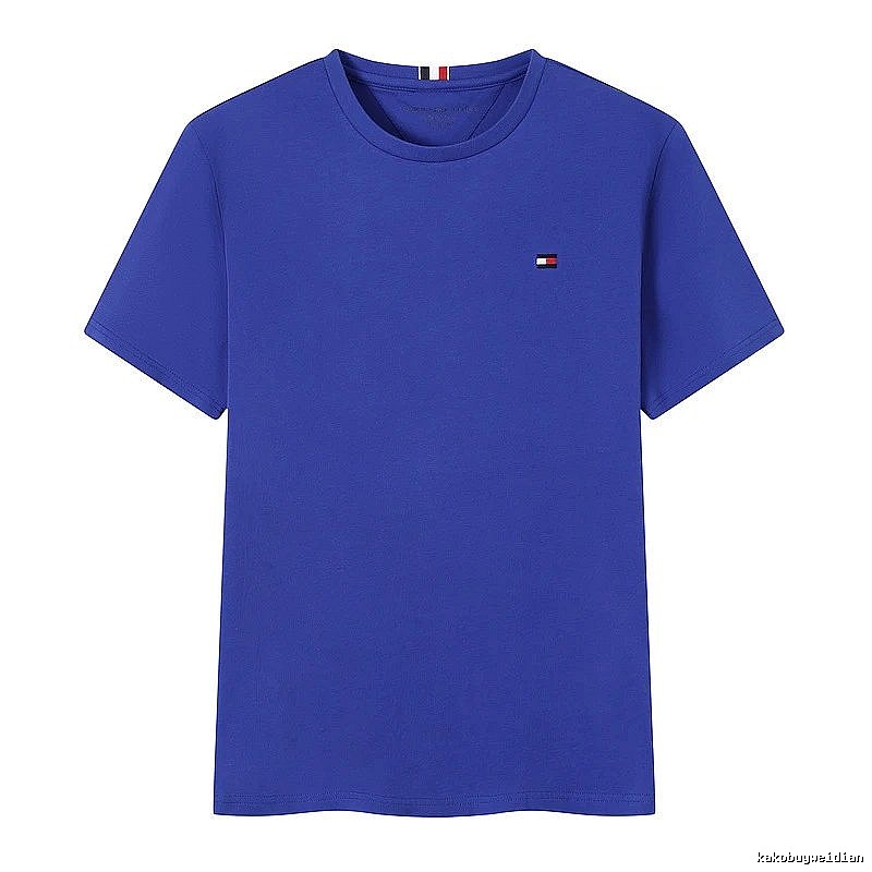 Tommy Hilfiger Multicolor Blue Logo T-Shirt City Outfit