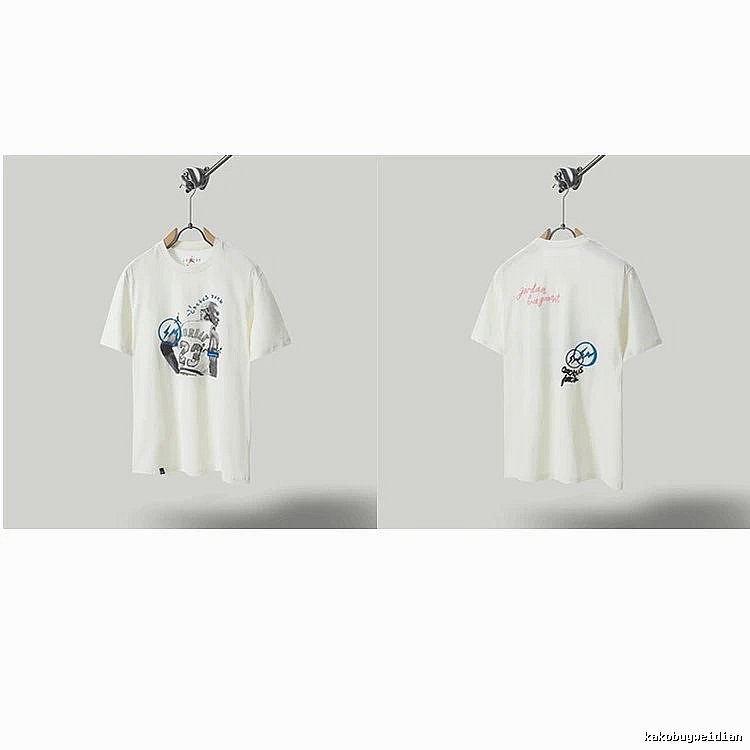Travis Scott x Jordan Co-branded Graffiti-style Off-white T-shirt