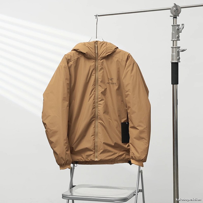 Weekend Arc'teryx Technical Shell Jacket - Tan